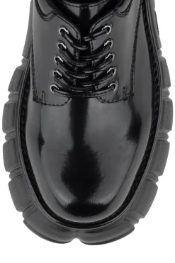 Store BARGE Closed Toe