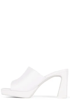 New CAVIAR Sandals|Platform