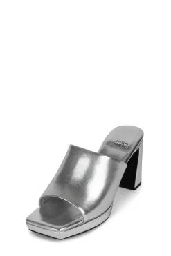 New CAVIAR Sandals|Platform