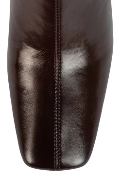 Flash Sale CHECK-MATE Knee High