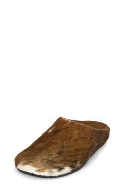 New CONTENT-F Closed-toe