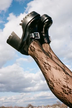 Clearance FAIL Closed Toe|Platform