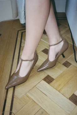 Online INVENT Pumps|Kitten