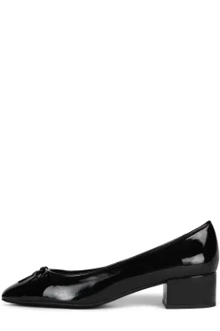 Outlet MADILYN Pumps|Block