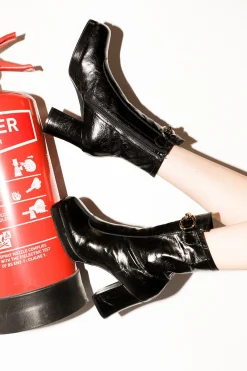 Best MAKENA Closed Toe|Platform