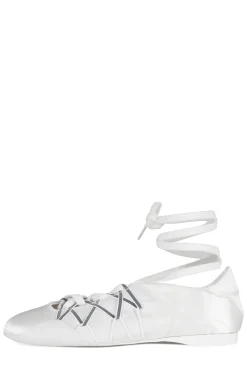 Shop M-V-P Sneaker|Ballet & Mary-jane