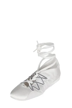 Shop M-V-P Sneaker|Ballet & Mary-jane