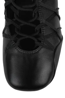 Fashion M-V-P Sneaker