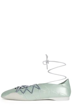 Fashion M-V-P Sneaker