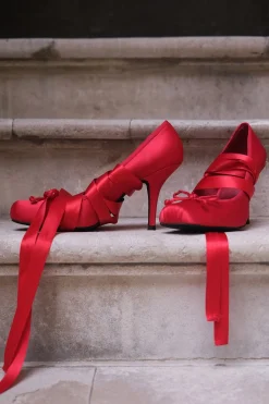 Clearance NYMPHA Pumps