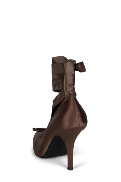 Clearance NYMPHA Pumps