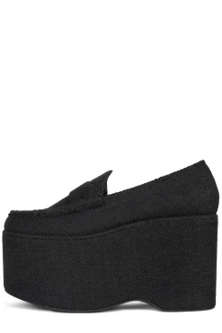 Store SOARING Closed Toe