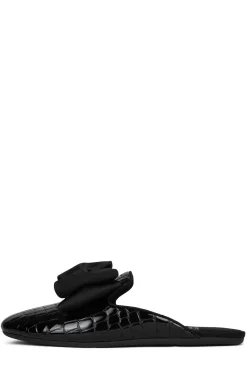 Shop SPIN-MB Closed-toe